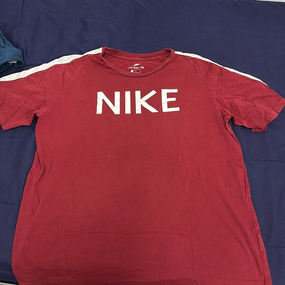 Nike t shirt